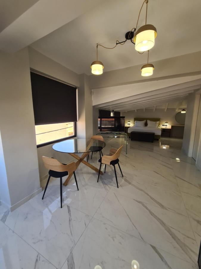 Ilia'S Luxury Suites - Adults Only Xylokastro Exteriör bild